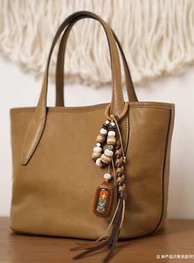 手绘擦擦唐卡复古皮质八大本命普贤文殊吊坠随身藏式饰品包挂擦擦