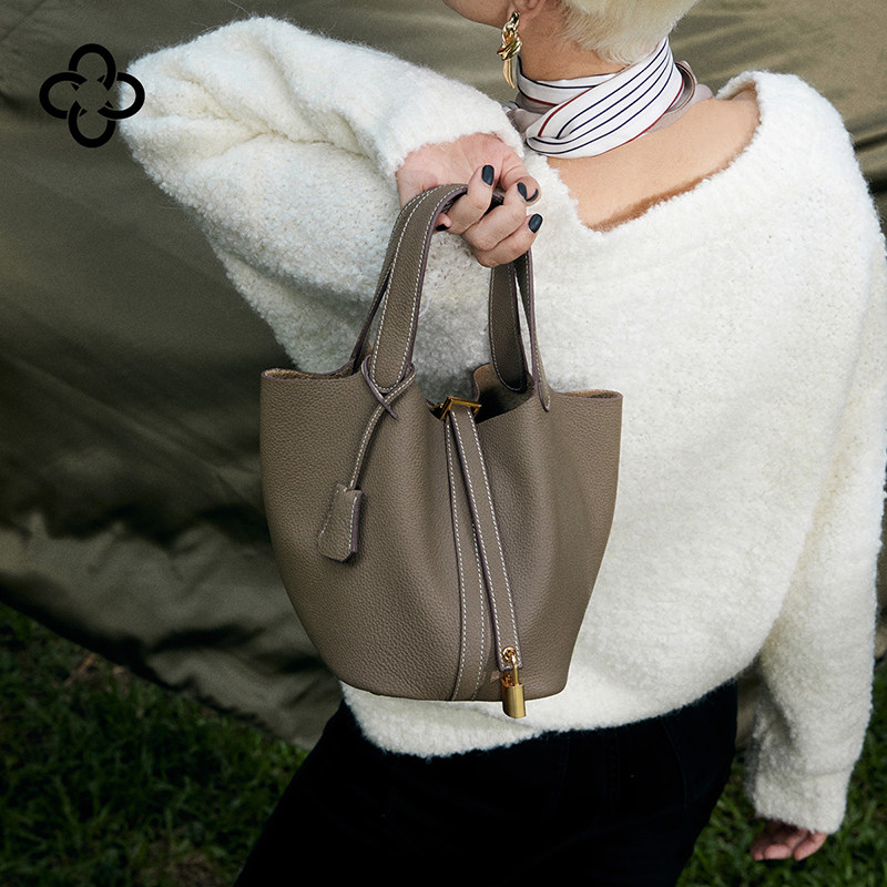 CASSILE卡思乐小水桶包女2025新款高级感真牛皮菜篮子手提包通勤,淘宝优惠券,粉丝福利购,淘宝优惠卷