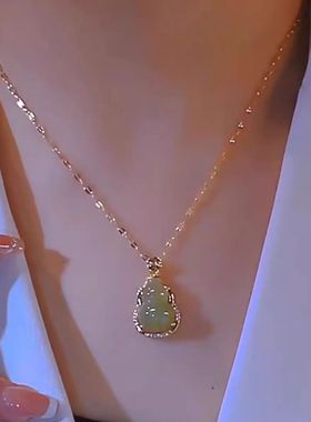 轻奢小葫芦吊坠项链女2025新款爆款妈妈百搭饰品锁骨链