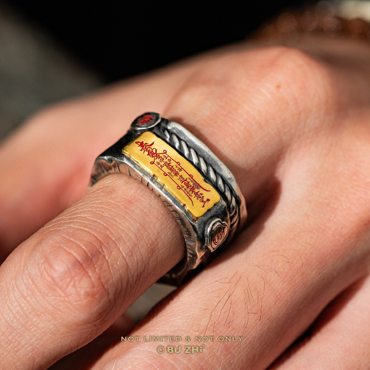 New Guofeng Qianyuan Square Ring 925 Silver 24K Gold Paste