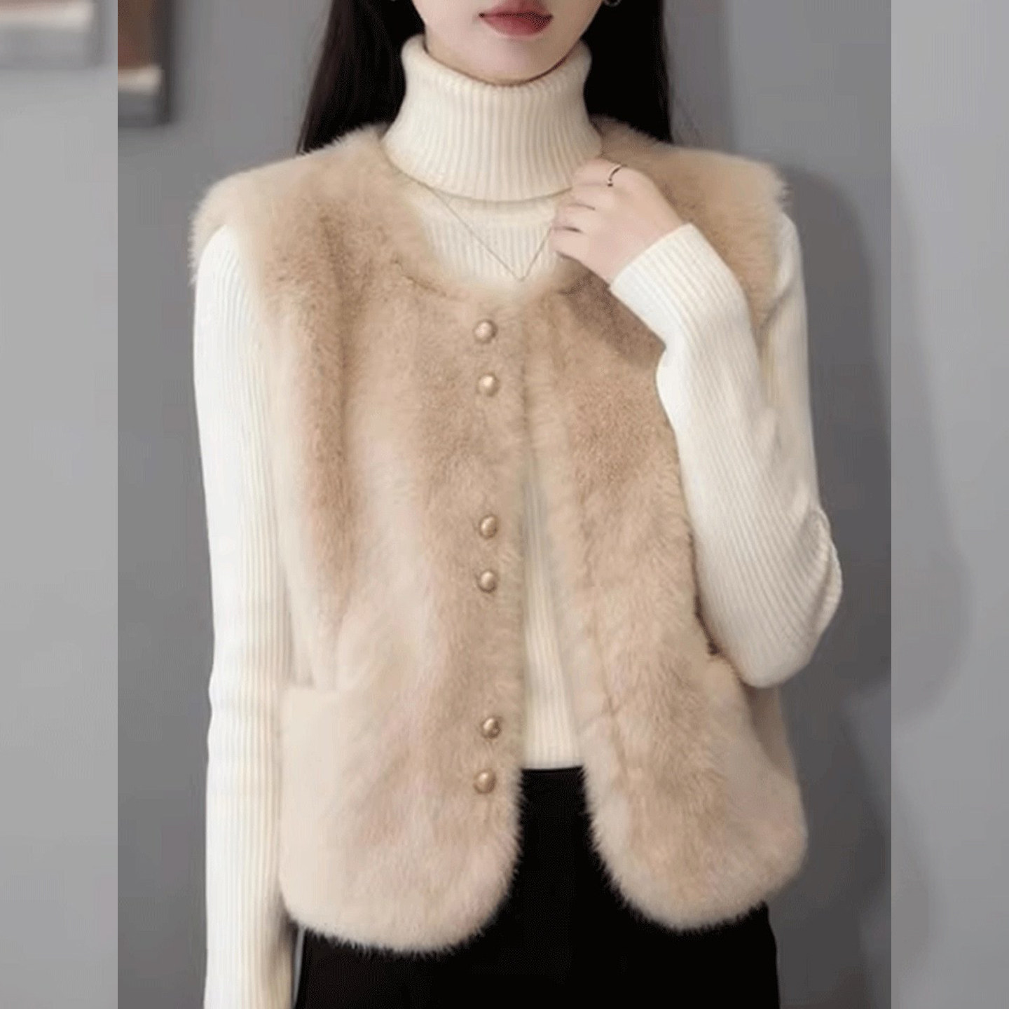 复古高知~杏色圆领毛毛马甲女款2026冬新款气质百搭保暖坎肩上衣,淘宝优惠券,粉丝福利购,淘宝优惠卷