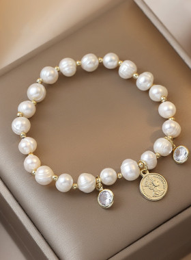 韩版时尚淡水珍珠金属人像钱币锆石手链简约个性弹力线可调节手串