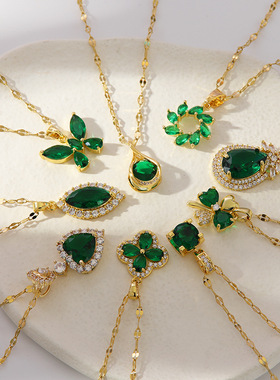 欧美满钻蝴蝶吊坠钛钢项链女豪华高级感祖母绿网红锁骨链轻奢饰品