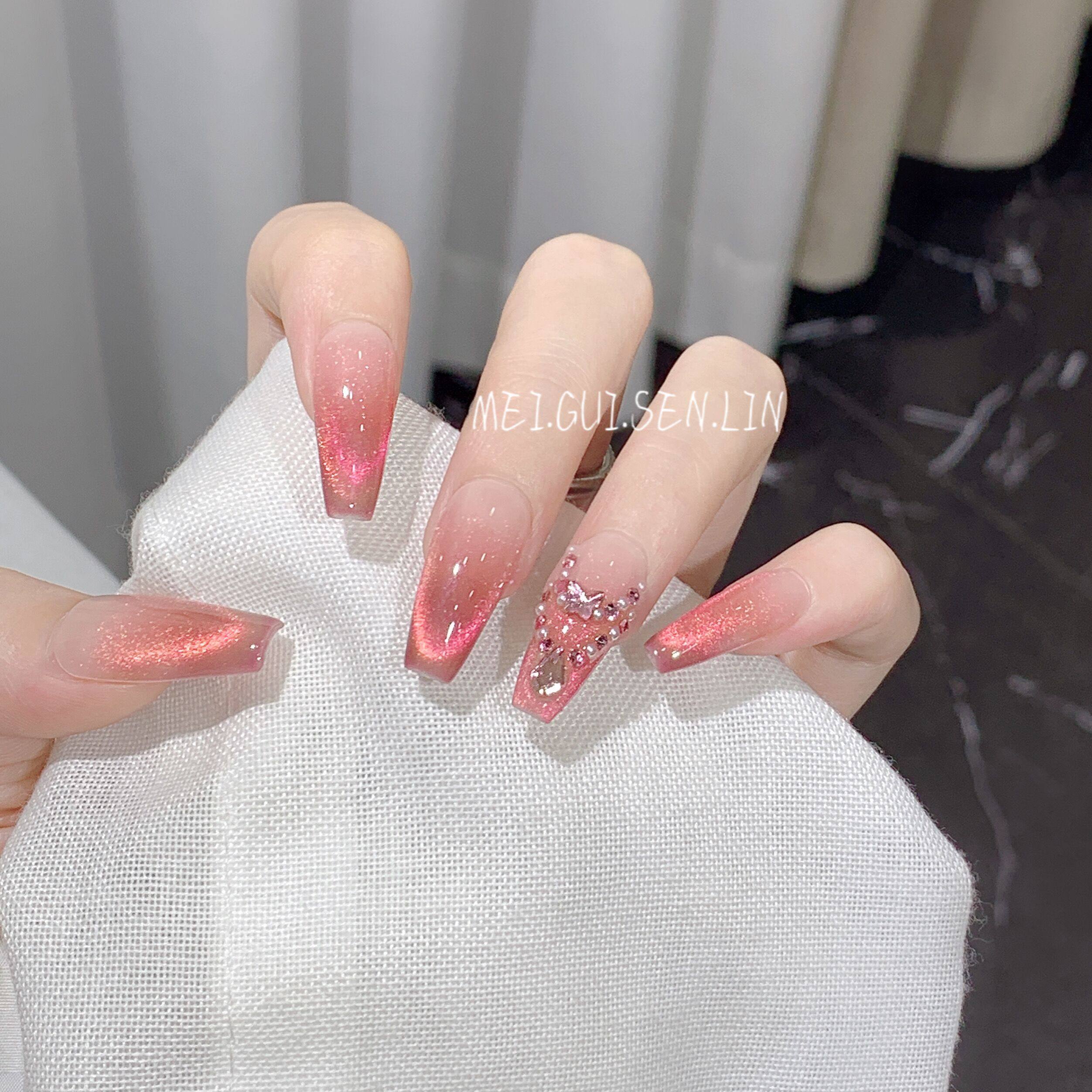 【玫瑰森林】彩糖猫眼蜜桃渐变纯欲秋冬手工新年穿戴甲温柔,淘宝优惠券,粉丝福利购,淘宝优惠卷