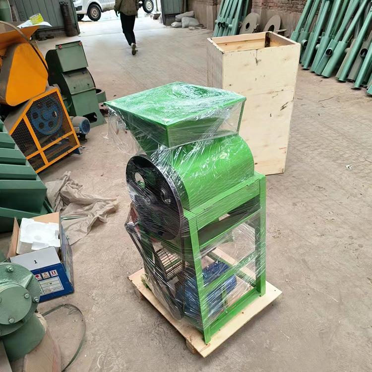 出打口小花型生种子脱壳ZUS机家用型花生剥壳新机柴电两用花生粒 - 图1