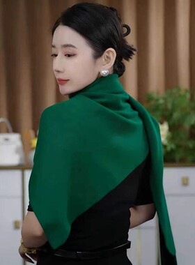 2025秋冬新款针织纯色三角大披肩女保暖加厚外搭针织围脖搭肩披风