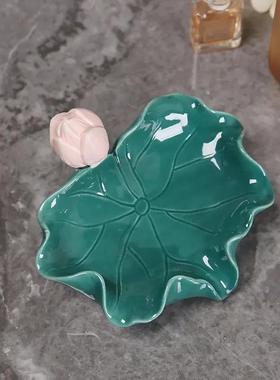 新品陶瓷肥皂盒家用卫生间浴室沥水皂碟托创意宿舍香皂盒子置物