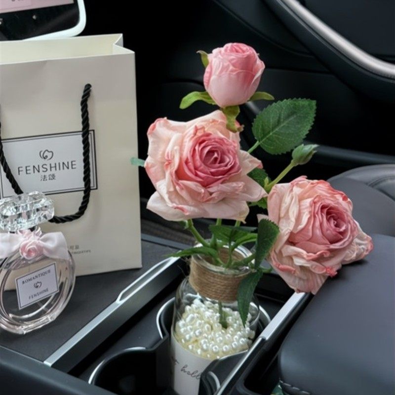 汽车载玫瑰花束摆件中控台扶手箱水杯位装饰高级七夕接女友氛围感,淘宝优惠券,粉丝福利购,淘宝优惠卷