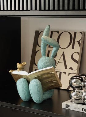 书房软装饰品卡通办公室小众风