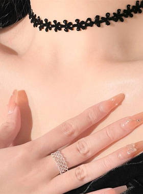 黑色花朵蕾丝choker颈链