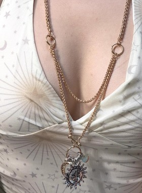 中古夸张月亮太阳皮绳项链