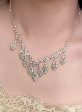 超闪轻奢项链高级感夸张锁骨链
