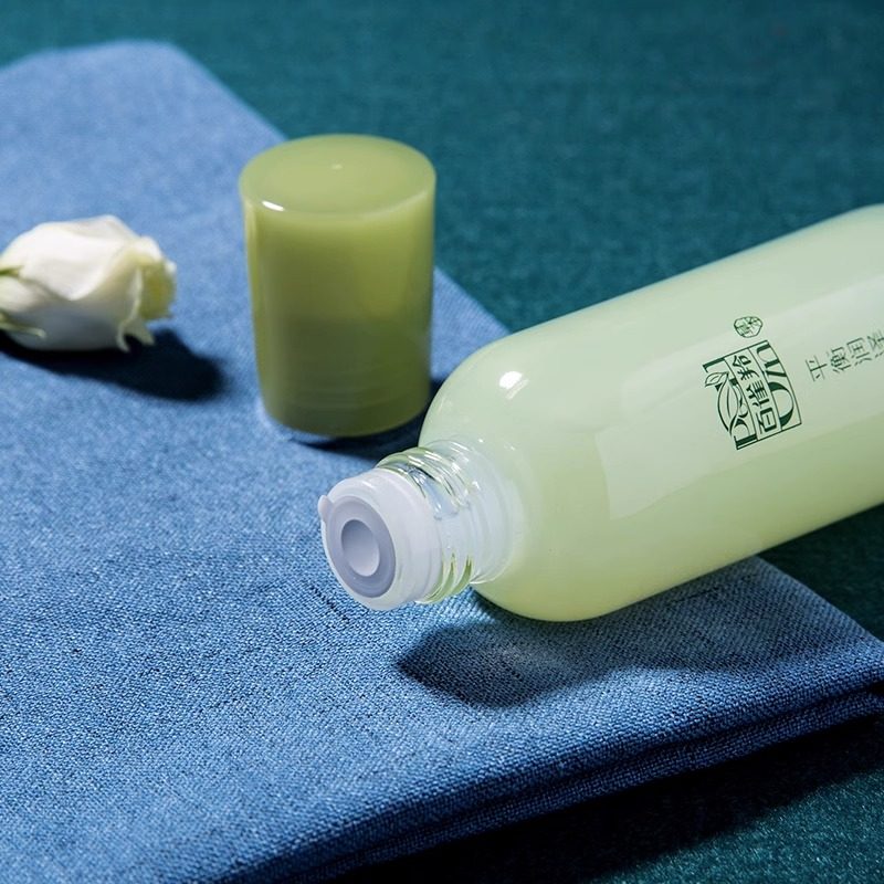  百雀羚若兮化妆水/爽肤水