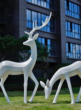 鹿雕塑摆件仿铜不锈钢玻璃钢梅花鹿户外公园动物园林景观小品装饰