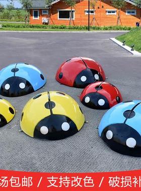 户外彷真七星瓢虫玻璃钢摆件甲壳虫雕塑游乐场园林草坪甲虫装饰品