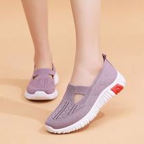 Cloth sholes Womens summer new style walking shoes Soft Sole