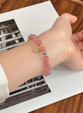 暖言草莓晶手串和田玉吊坠设计款女送闺蜜精致礼物diy串珠饰品