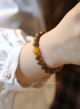 暖言沉香木蜜蜡转运珠手串
