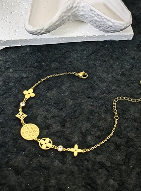 欧美配饰夸张嘻哈风手链双层叠链爱心吊坠时尚不锈钢镀金项链