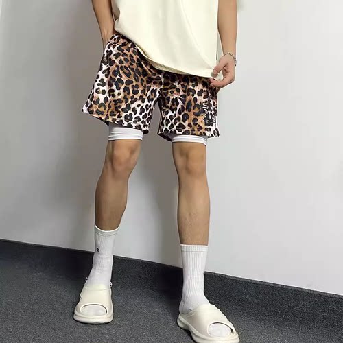 粉色假两件美式豹纹短裤男夏季跑步速干四分篮球裤休闲健身运动裤 - 图1