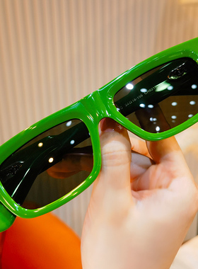 方形墨镜BULLEDESAVON防晒复古