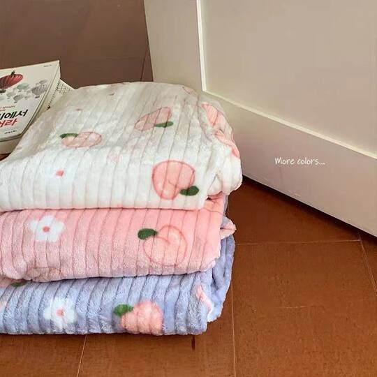 Warm and thickened coral fleece does not fade or shed 2023