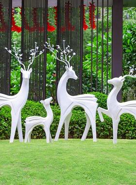 户外抽象几何仿铜梅花鹿玻璃钢雕塑公园林售楼处小区小品白鹿摆件