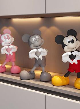 2025新款组合米奇玄关摆件入门轻奢高档鞋柜房间书桌办公桌装饰品