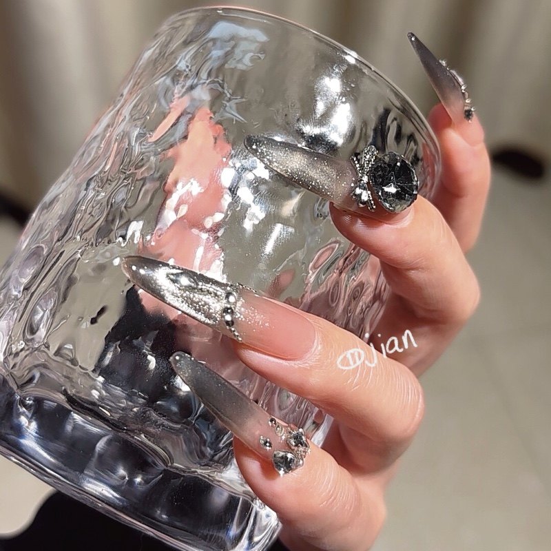 【桃黑巧】新款纯手工简简穿戴甲轻奢重工超长法式猫眼高级美甲片,淘宝优惠券,粉丝福利购,淘宝优惠卷