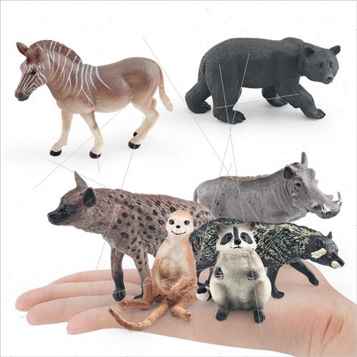 wild animal model hyena ibex warthog african spir cat raccoo-图0