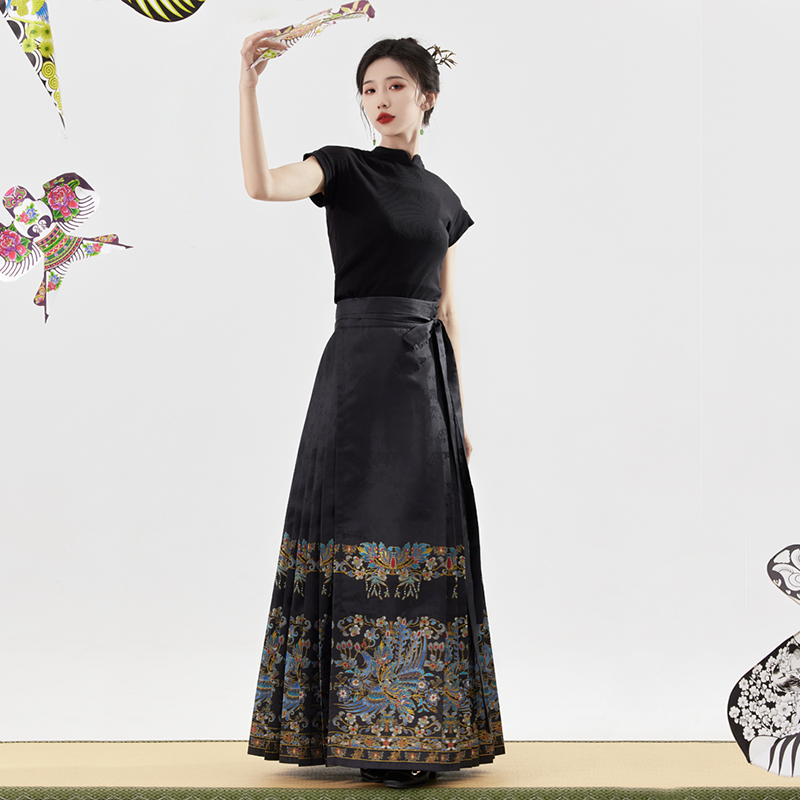 星河汉歌肃穆短袖女t恤明制汉服马面裙上衣修身新中式国风短袖黑,淘宝优惠券,粉丝福利购,淘宝优惠卷