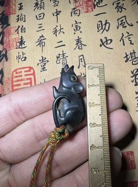 藏传迷你托甲小寒天铁吐宝鼠吊牌项链坠手串多宝配饰卡子挂件30mm