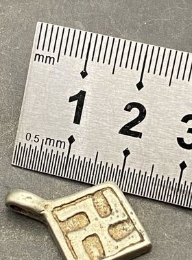 利马铜雕刻卍字真言吊坠挂件西藏特色文玩手串侧挂卡子配件包挂坠