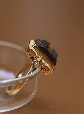 灵芝沉香戒指吊坠挂件 越南芽庄熟结绿奇楠18k金镶钻戒指保真文玩