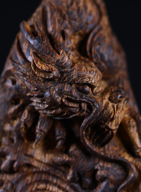 文莱沉水级雕刻件龙牌吊坠