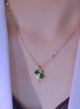 吊坠轻奢新款高级感绿色爱心项链