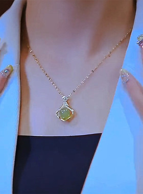 钛钢女绿色小荷包项钛钢链女