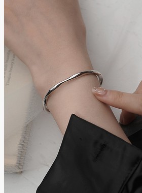 饰悟银饰莫比乌斯纯银手镯女小众设计素圈银手镯首饰手环圣诞礼物