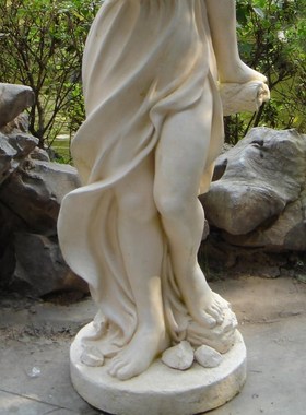 欧式大型人物雕塑室外室内园林景观玻璃钢的摆件设装饰含羞小少女