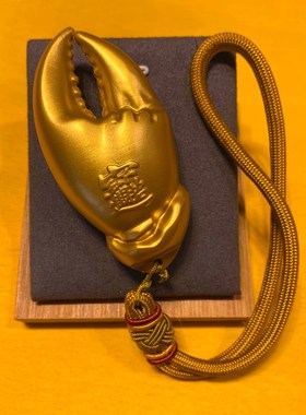 道家把玩件螃蟹钳子手里有钱手把件礼品黄铜工艺品创意钥匙扣挂件