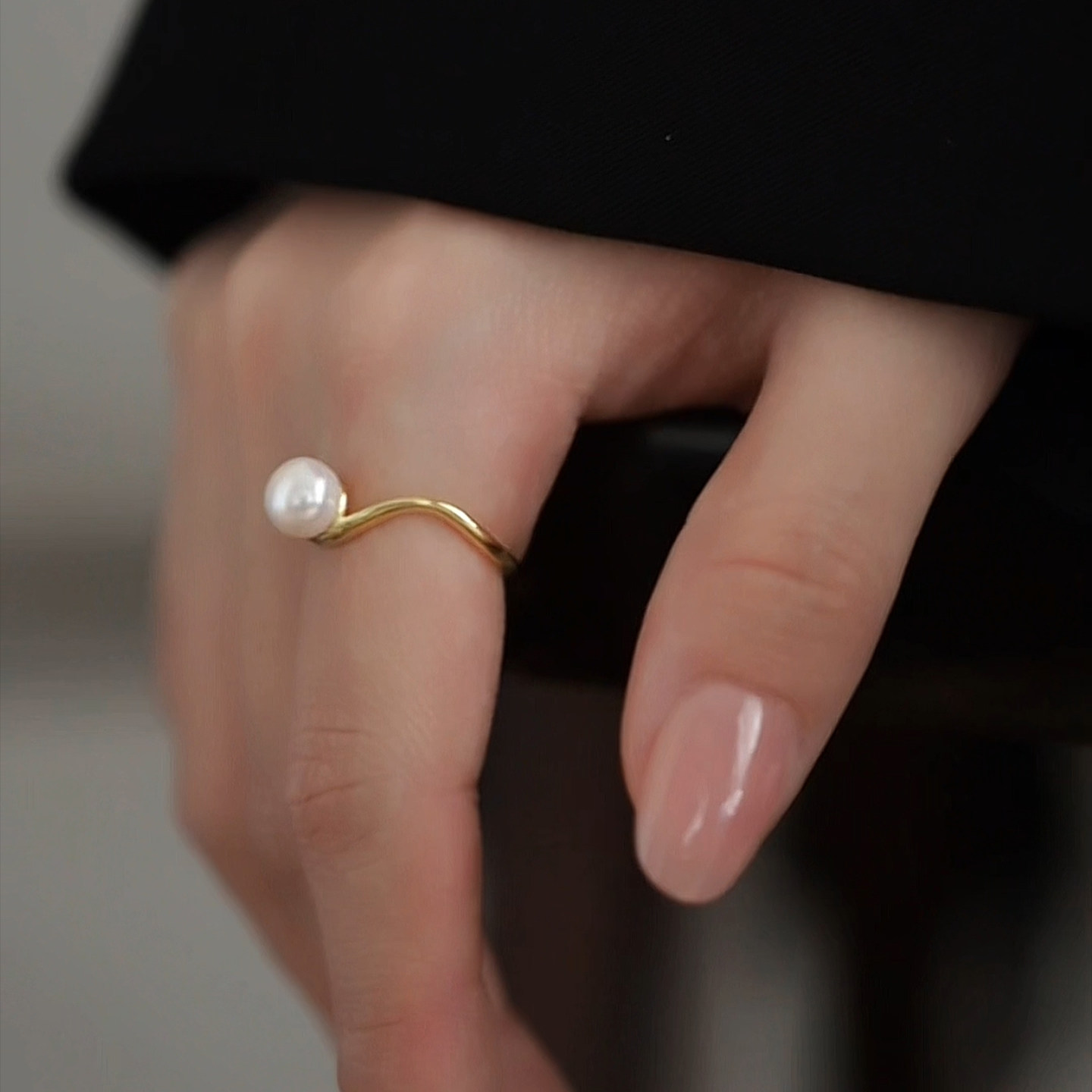Jane's Jewelry natural freshwater pearl ring for women, fashionable, light, luxurious and versatile, open adjustable index finger ring