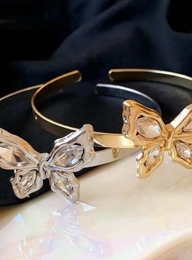 新款蝴蝶开口手镯臂环高级轻奢