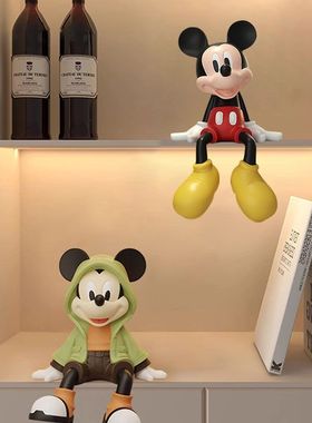 风衣米奇坐姿公仔摆件客厅电视柜酒柜玄关装饰品乔迁新居礼品