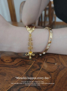 土星系列新款鱼骨链骷髅美人鱼手链个性简约欧美镀金