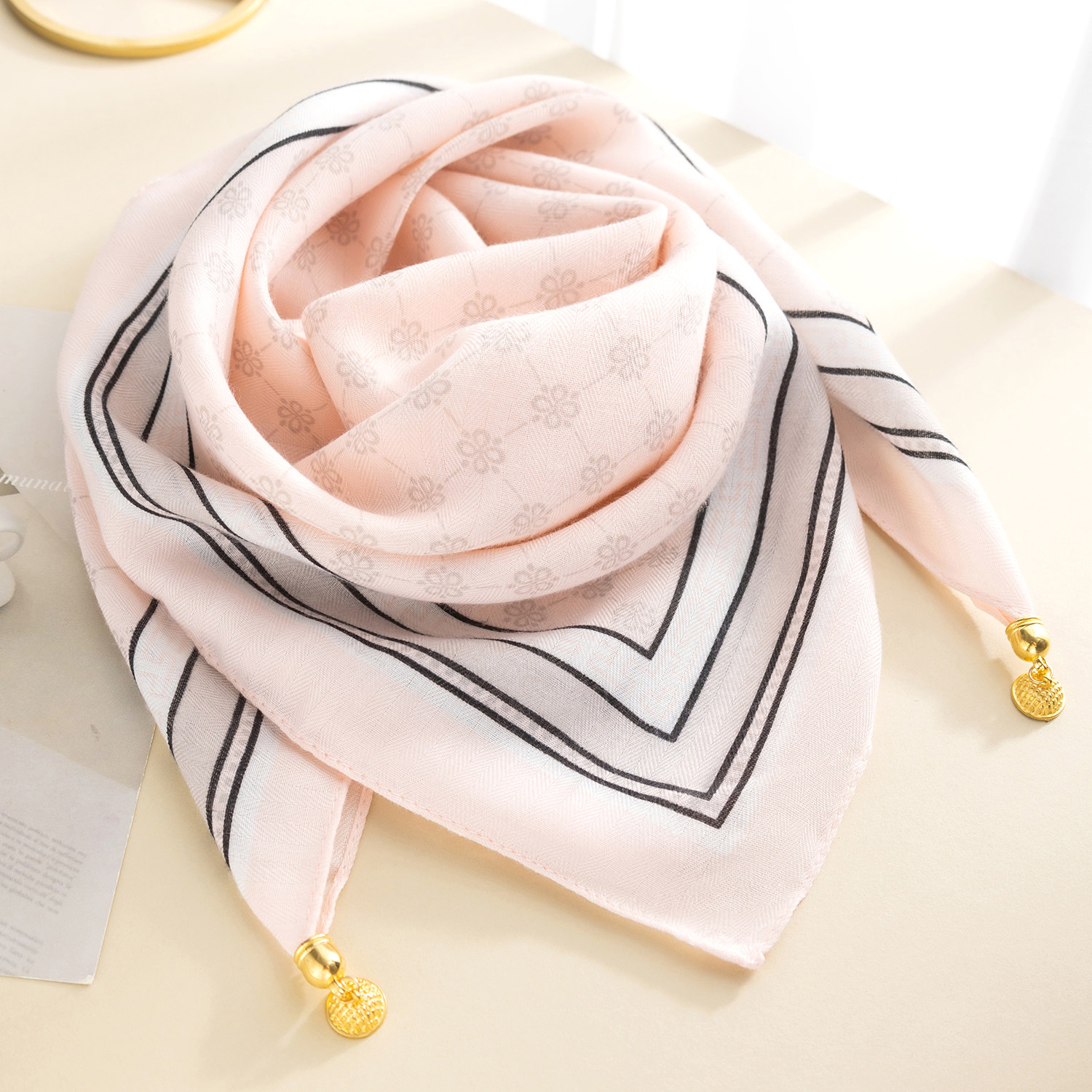 磁吸扣丝巾方巾女系脖高级感围巾春秋冬护颈女2025新款棉麻围巾,淘宝优惠券,粉丝福利购,淘宝优惠卷