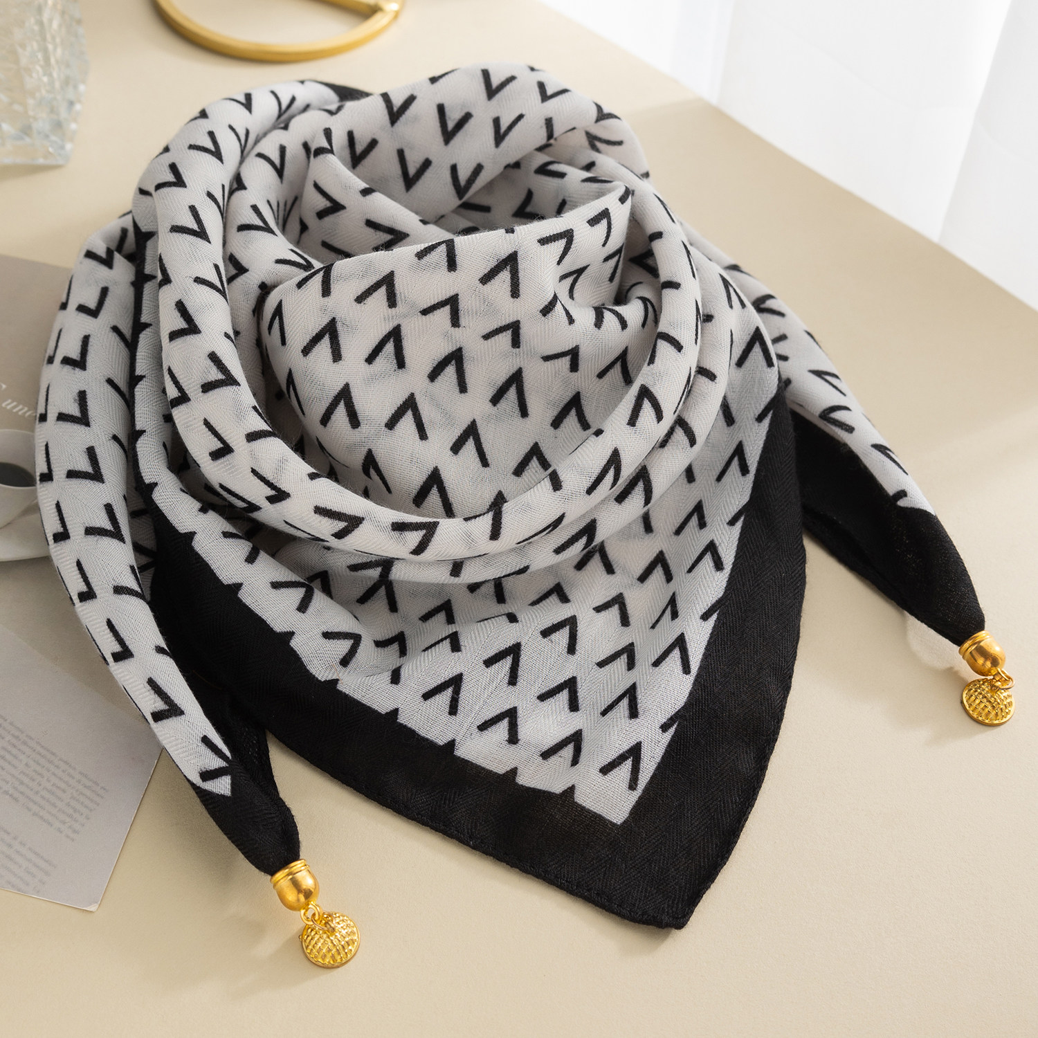 磁吸扣丝巾方巾女系脖高级感围巾春秋冬护颈女2025新款棉麻围巾,淘宝优惠券,粉丝福利购,淘宝优惠卷