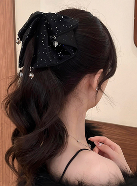 满天星丝绒抓夹马尾夹高级感时尚新中式吊坠红色蝴蝶结头饰发夹女
