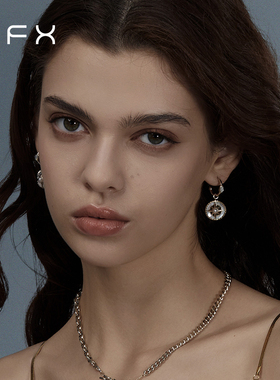 弗弗西FFX女白贝C圈耳环