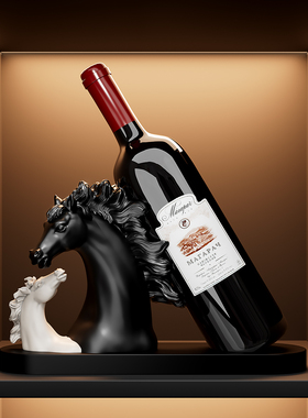 德国2026年马到成功红酒架摆件家居客厅玄关餐边柜玻璃柜酒送领导