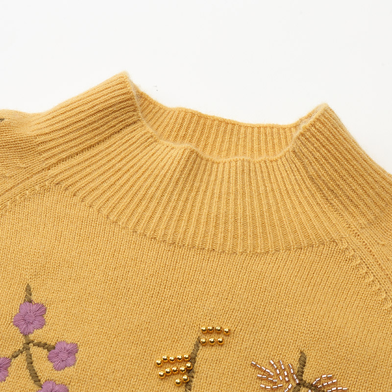 羚荌渼短款宽松套头通勤风针织毛衣灯笼袖定位绣花半高领羊绒衫女 - 图1